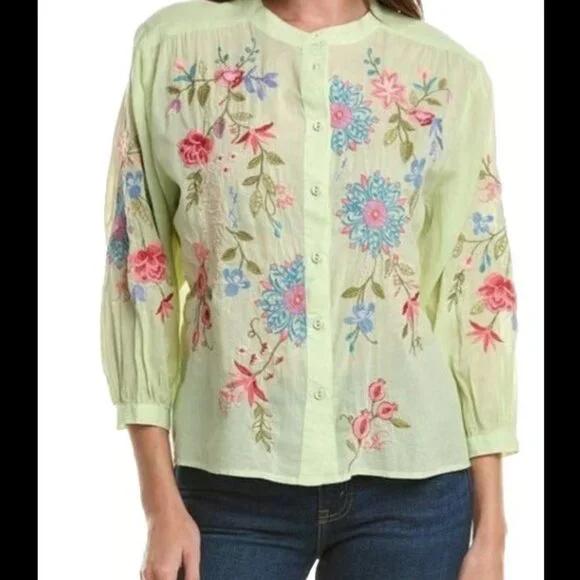 Johnny Was Green Shirred Yolk Kamiko Blouse Shirt Top Embroidered Floral Size L - Picture 2 of 7